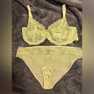 Adore me bra and panty set